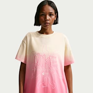 Nike Sportswear Women's Oversized Short-Sleeve T-Shirt. Nike ID